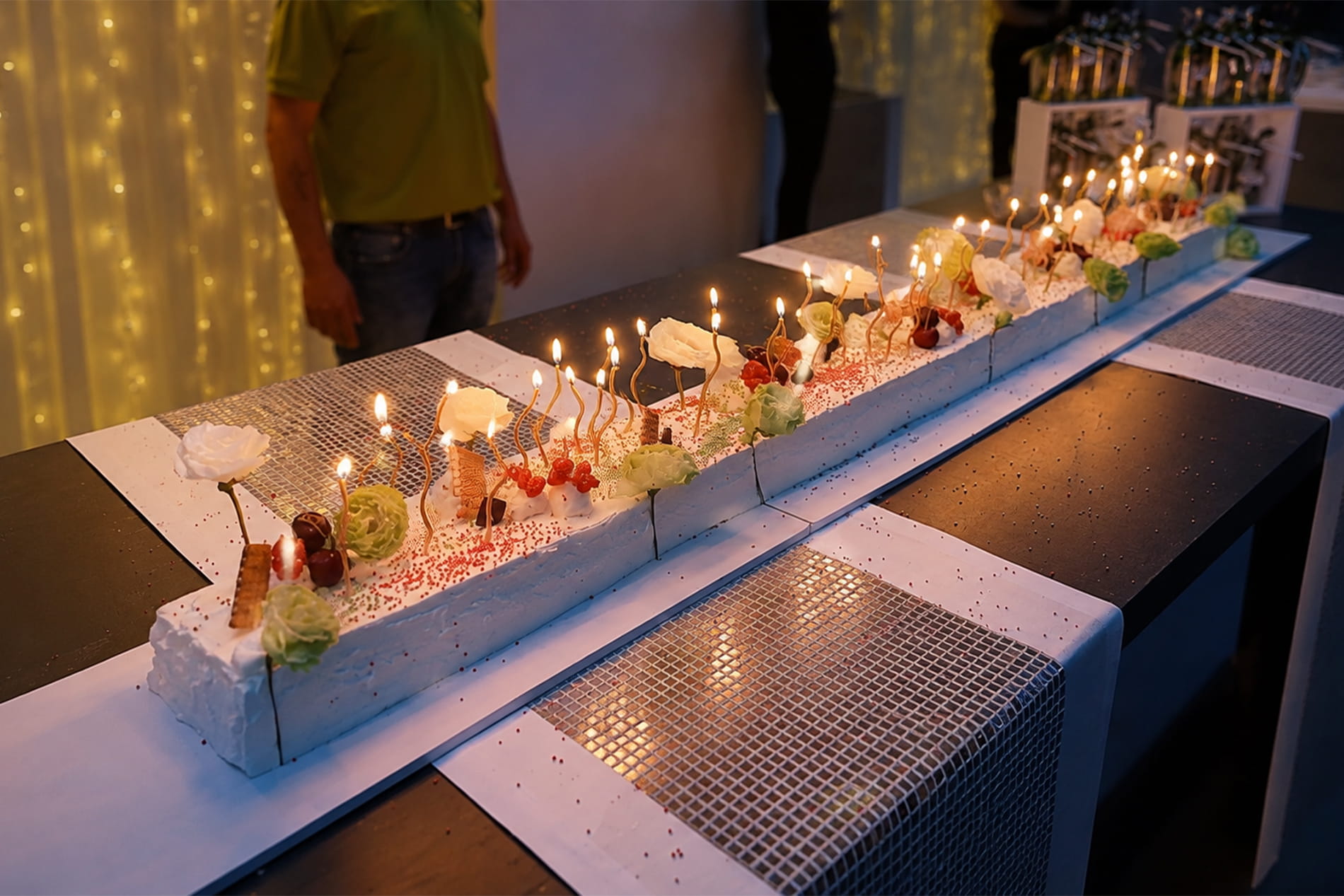 Long cake