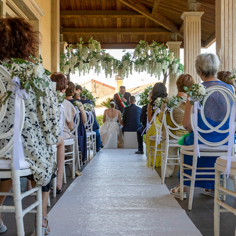 Il rito civile a Villa Calvo
